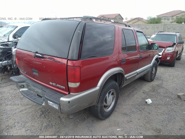 1GNDT13W9Y2136780 - 2000 CHEVROLET BLAZER BURGUNDY photo 4