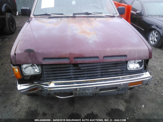 1N6ND11SXHC381606 - 1987 NISSAN D21 SHORT BED RED photo 6