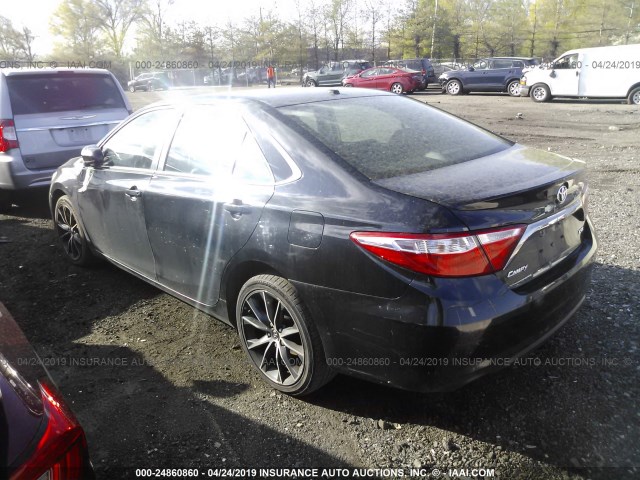 4T1BF1FK5FU948137 - 2015 TOYOTA CAMRY LE/XLE/SE/XSE BLACK photo 3