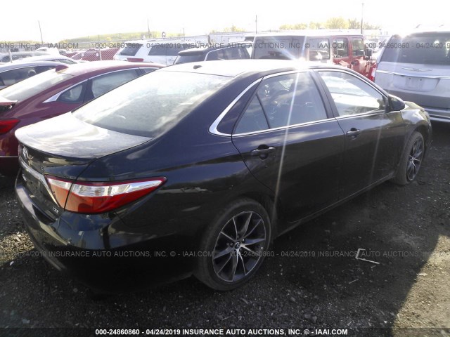 4T1BF1FK5FU948137 - 2015 TOYOTA CAMRY LE/XLE/SE/XSE BLACK photo 4