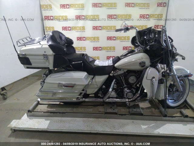 1HD1FCW182Y637273 - 2002 HARLEY-DAVIDSON FLHTCUI WHITE photo 5