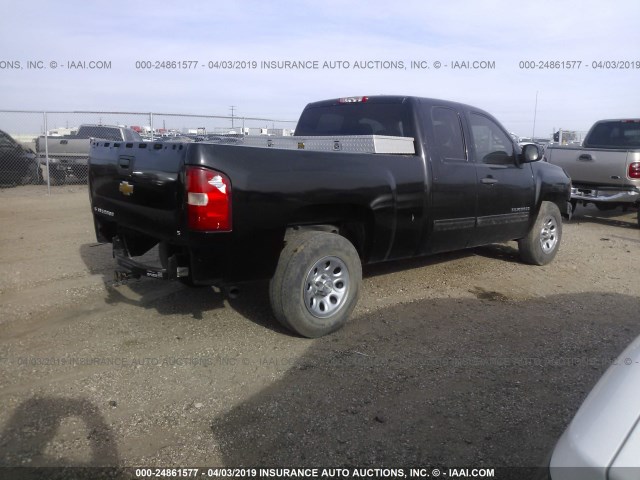 1GCRCREA3DZ122177 - 2013 CHEVROLET SILVERADO C1500  LS BLACK photo 4