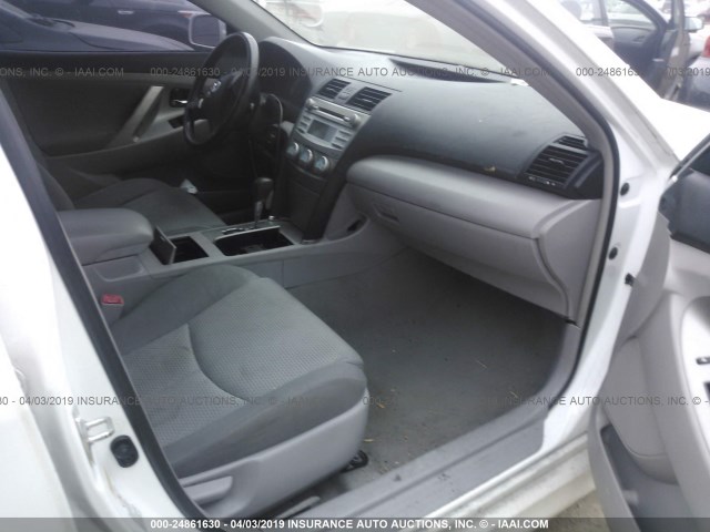 4T1BE46K69U855264 - 2009 TOYOTA CAMRY SE/LE/XLE 白色 照片 5