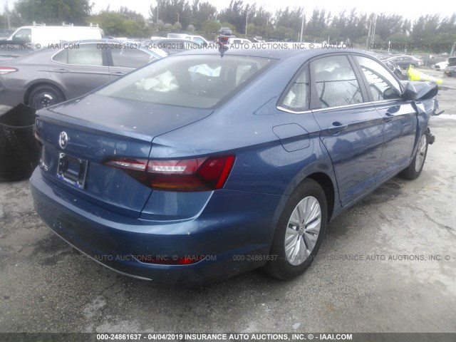 3VWC57BU0KM032306 - 2019 VOLKSWAGEN JETTA S/SE/R-LINE BLUE photo 4