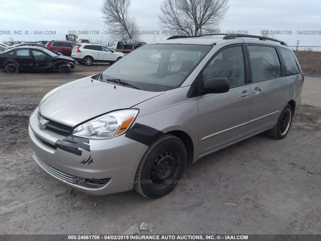 5TDZA23C45S342092 - 2005 TOYOTA SIENNA CE/LE SILVER photo 2