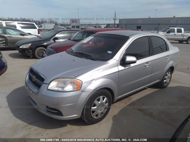 KL1TD5DE1BB197084 - 2011 CHEVROLET AVEO LS/LT Gümüş foto 2