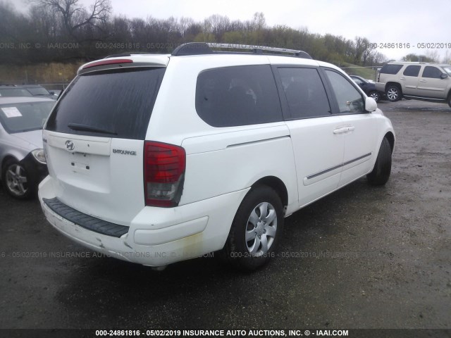 KNDMC233676040651 - 2007 HYUNDAI ENTOURAGE GLS/SE/LIMITED WHITE photo 4