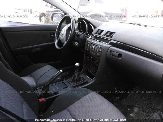 JM1BK12F061496138 - 2006 MAZDA 3 I GRAY photo 5