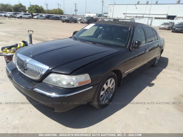 2LNBL8EV0BX752588 - 2011 LINCOLN TOWN CAR EXECUTIVE L BLACK photo 2