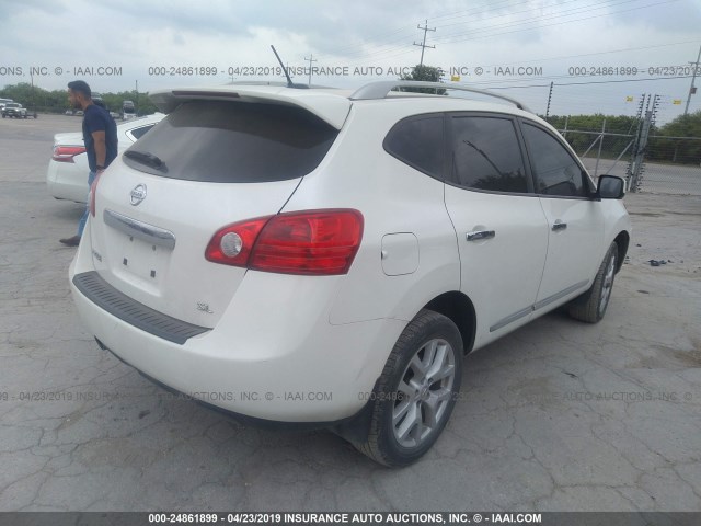 JN8AS5MTXDW508368 - 2013 NISSAN ROGUE S/SV WHITE photo 4