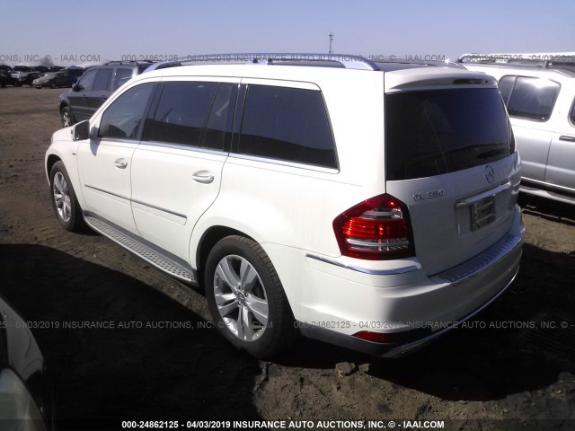 4JGBF2FE1CA771776 - 2012 MERCEDES-BENZ GL 350 BLUETEC WHITE photo 3