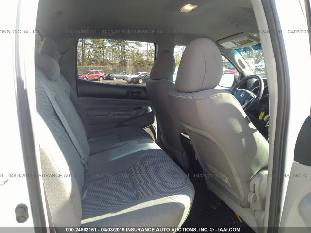 3TMLU4EN8EM152948 - 2014 TOYOTA TACOMA DOUBLE CAB 白色 照片 8