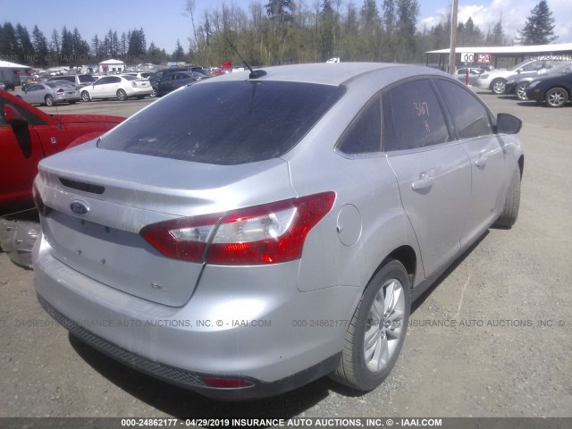 1FAHP3H23CL271729 - 2012 FORD FOCUS SILVER photo 4