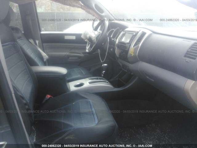3TMJU4GN1FM185733 - 2015 TOYOTA TACOMA DOUBLE CAB PRERUNNER GRAY photo 5