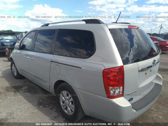 KNDMG4C79C6498505 - 2012 KIA SEDONA LX SILVER photo 3