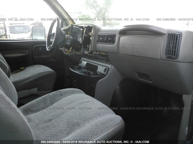 1GDHG31R0X1041175 - 1999 GMC SAVANA CUTAWAY G3500 Unknown photo 5