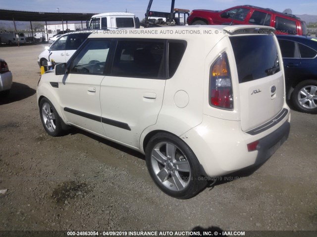 KNDJT2A23A7167758 - 2010 KIA SOUL +/!/SPORT TAN photo 3