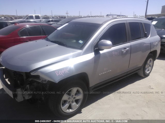 1C4NJCEA2GD792323 - 2016 JEEP COMPASS LATITUDE SILVER photo 2