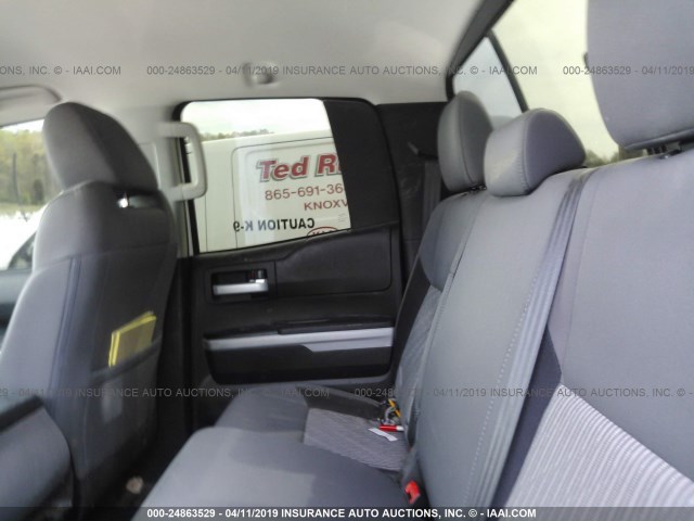 5TFRM5F10HX109649 - 2017 TOYOTA TUNDRA DOUBLE CAB SR/SR5 WHITE photo 8