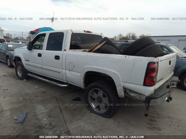 1GCHC23U06F201519 - 2006 CHEVROLET SILVERADO C2500 HEAVY DUTY WHITE photo 3