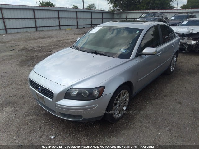 IYV1MS38205207428 - 2005 VOLVO S40 SILVER photo 2