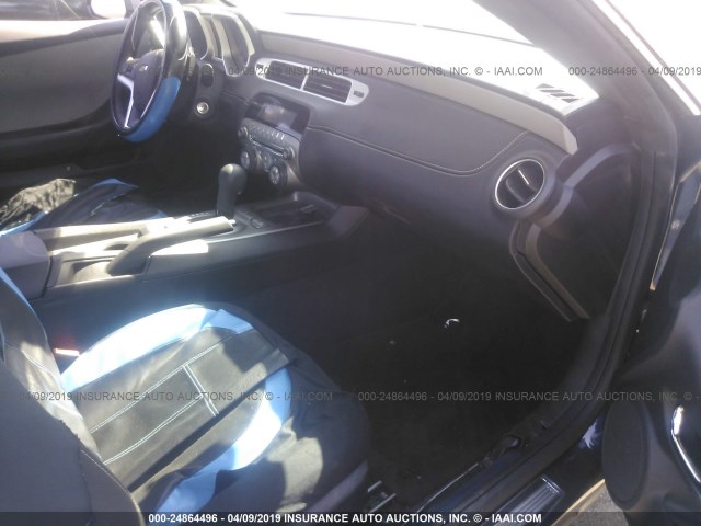 2G1FB1E37F9296400 - 2015 CHEVROLET CAMARO LS BLUE photo 5