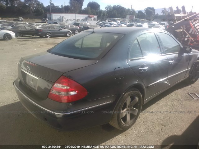 WDBUF56J96A810483 - 2006 MERCEDES-BENZ E 350 GRAY photo 4