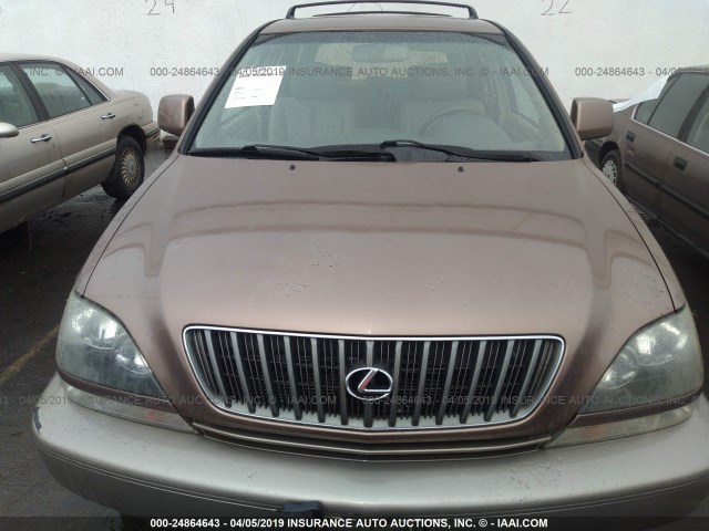 JT6HF10U2X0059160 - 1999 LEXUS RX 300 TAN photo 6