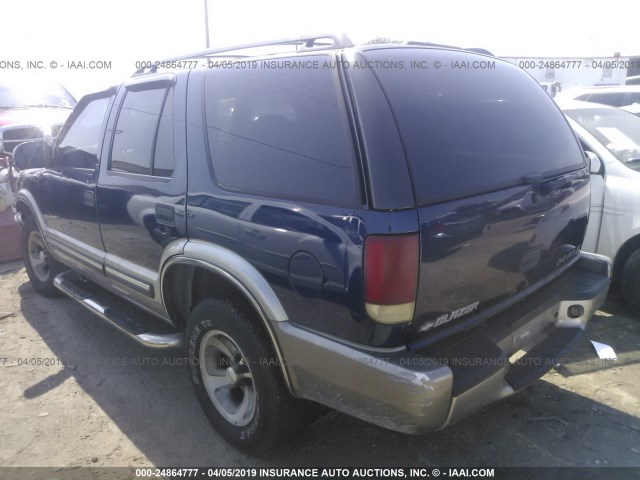 1GNCS13W1Y2107093 - 2000 CHEVROLET BLAZER BLUE photo 3