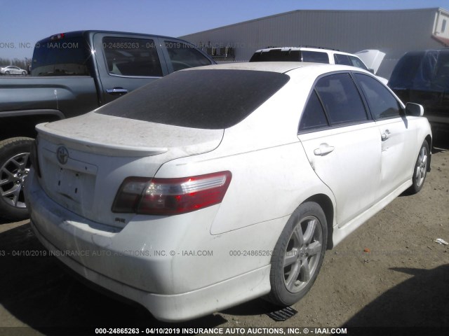 4T1BE46K09U827816 - 2009 TOYOTA CAMRY SE/LE/XLE WHITE photo 4