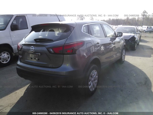 JN1BJ1CP4JW162347 - 2018 NISSAN ROGUE SPORT S/SV/SL GRAY photo 4