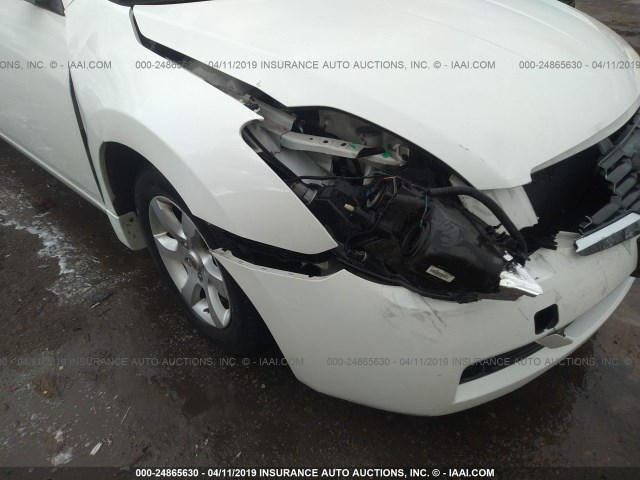 1N4AL24E09C155310 - 2009 NISSAN ALTIMA 2.5S WHITE photo 6