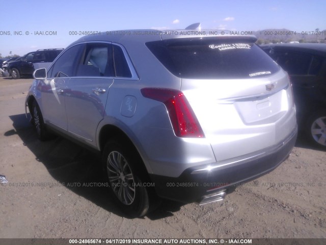 1GYKNCRS1KZ121466 - 2019 CADILLAC XT5 LUXURY SILVER photo 3