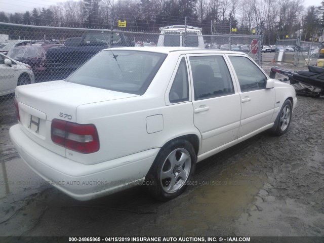 YV1LS5346W1420586 - 1998 VOLVO S70 T5 TURBO WHITE photo 4