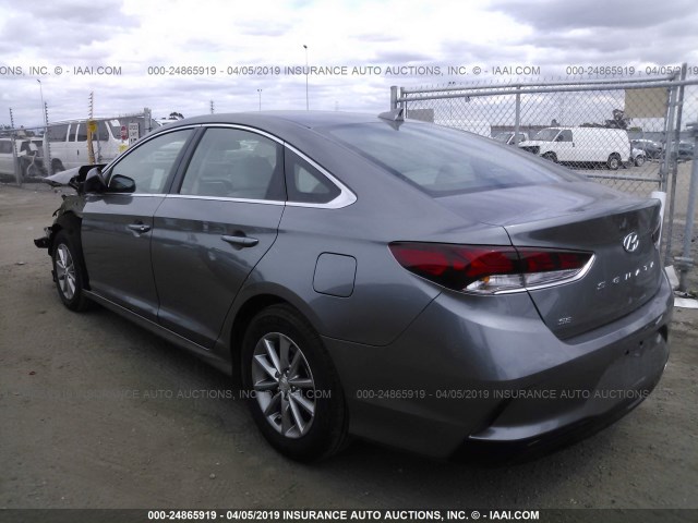 5NPE24AF0JH706013 - 2018 HYUNDAI SONATA SE GRAY photo 3