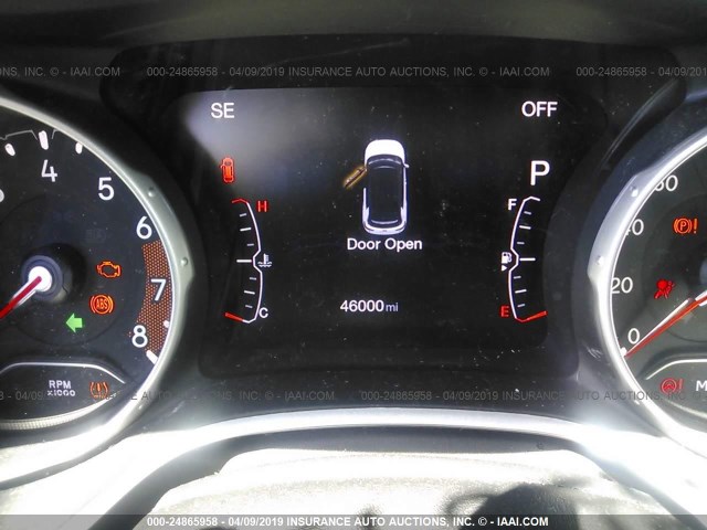 3C4NJCBBXHT643022 - 2017 JEEP COMPASS LATITUDE 灰色 照片 7