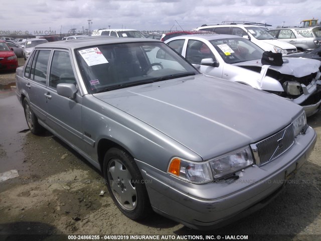 YV1KS9601T1092873 - 1996 VOLVO 960 SILVER photo 1