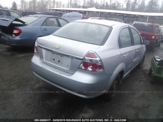 KL1TD56617B052608 - 2007 CHEVROLET AVEO LS SILVER photo 4