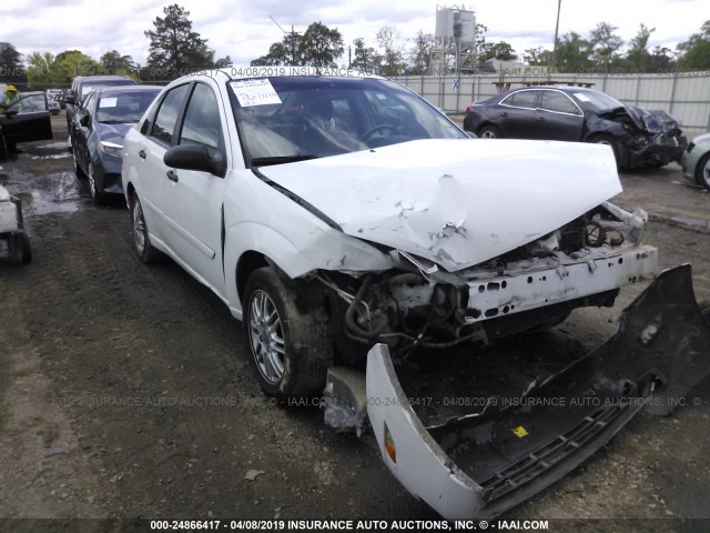 1FAFP34N97W123497 - 2007 FORD FOCUS ZX4/S/SE/SES WHITE photo 1