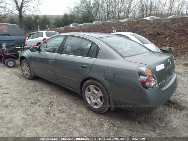 1N4AL11D62C105779 - 2002 NISSAN ALTIMA S/SL GREEN photo 3