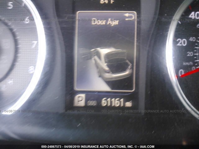 4T1BF1FK1FU101096 - 2015 TOYOTA CAMRY LE/XLE/SE/XSE WHITE photo 7