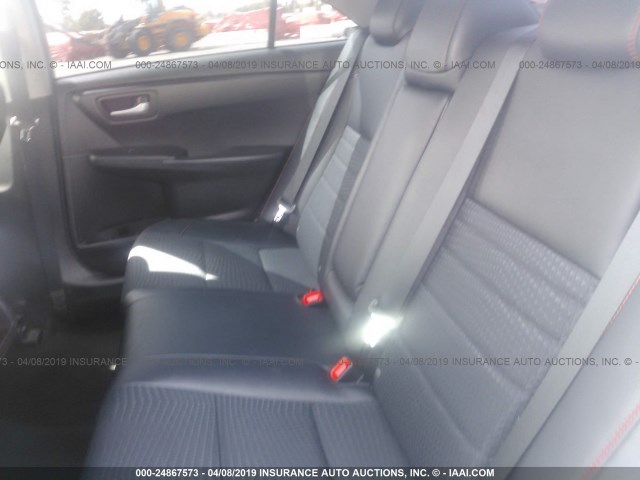 4T1BF1FK1FU101096 - 2015 TOYOTA CAMRY LE/XLE/SE/XSE WHITE photo 8