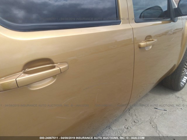 2GCEC130281195145 - 2008 CHEVROLET SILVERADO C1500 GOLD photo 6