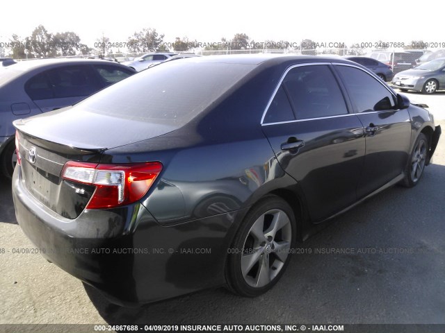 4T1BF1FK6EU359600 - 2014 TOYOTA CAMRY L/SE/LE/XLE 蓝色 照片 4