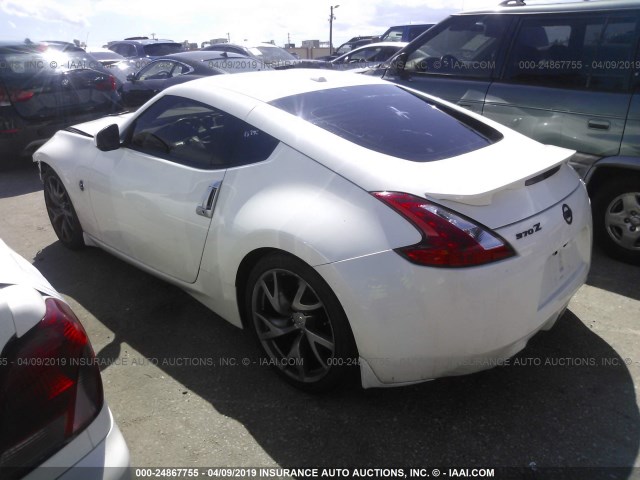 JN1AZ4EH5GM934967 - 2016 NISSAN 370Z TOUR/SPT/TECH/NISMO/TECH WHITE photo 3