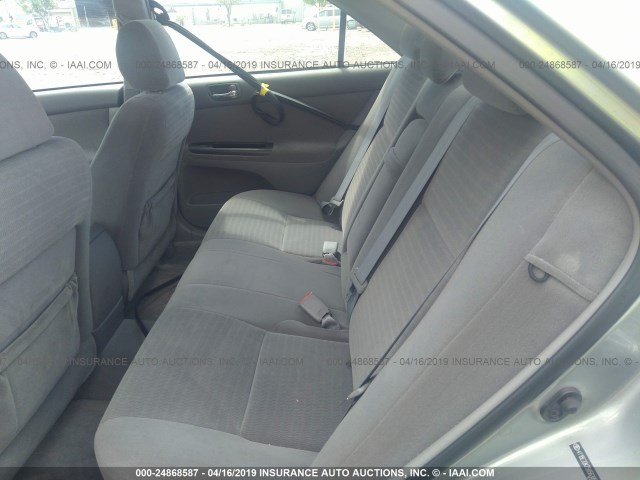 4T1BE32K75U563858 - 2005 TOYOTA CAMRY LE/XLE/SE SILVER photo 8