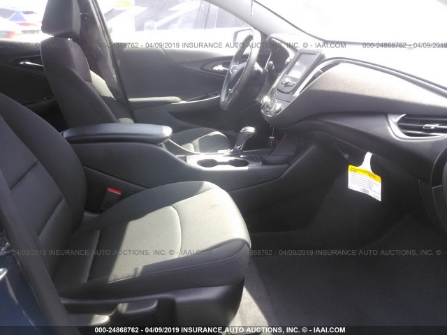 1G1ZB5ST5JF205827 - 2018 CHEVROLET MALIBU LS BLUE photo 5