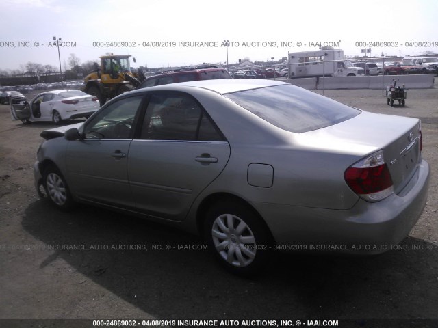 4T1BE30K66U674681 - 2006 TOYOTA CAMRY LE/XLE/SE GRAY photo 3