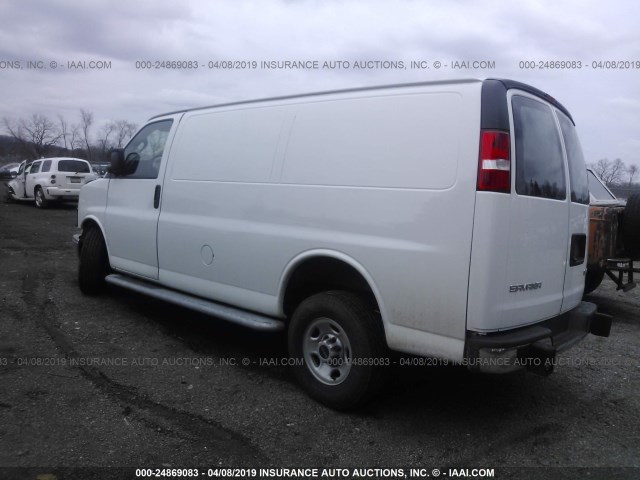 1GTW7AFG8J1903167 - 2018 GMC SAVANA G2500 WHITE photo 3