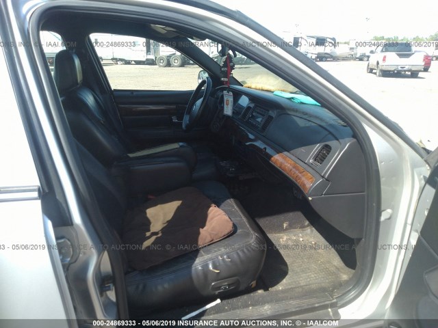 2MEFM75VX8X662367 - 2008 MERCURY GRAND MARQUIS LS SILVER photo 5